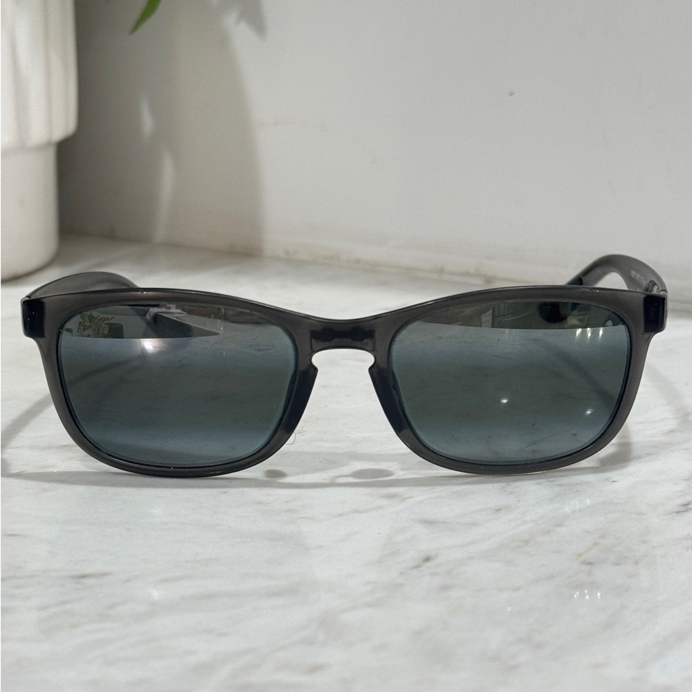 Maui Jim Front Street Sunglasses Mens 53mm Grey MJ431-11 Polarized Rectangular